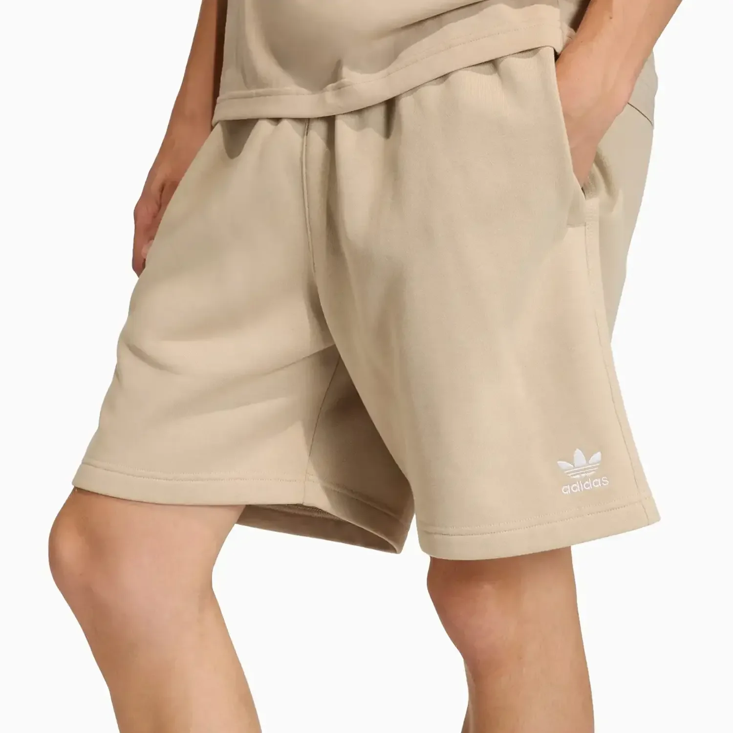 Men's Trefoil Essentials T-Shirt and Shorts Outfit - Image 7