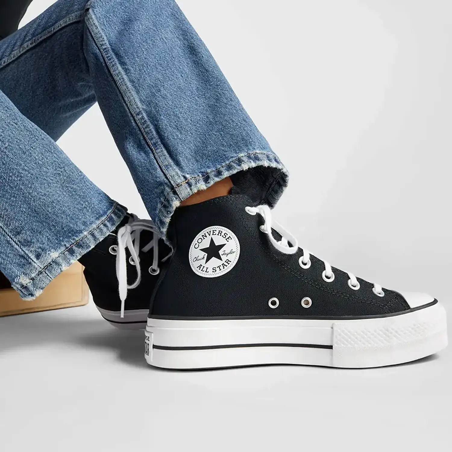 Women's Chuck Taylor All Star Lift Platform - Image 4