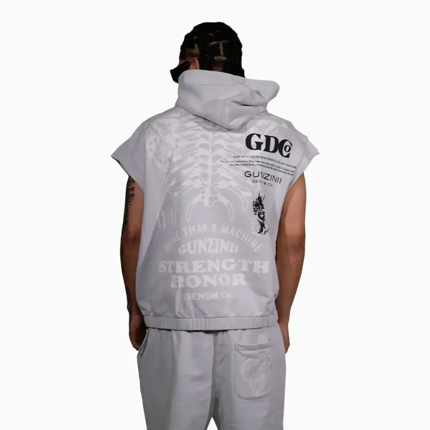 Men's Sleeveless Hoodie and Shorts Set - Image 5