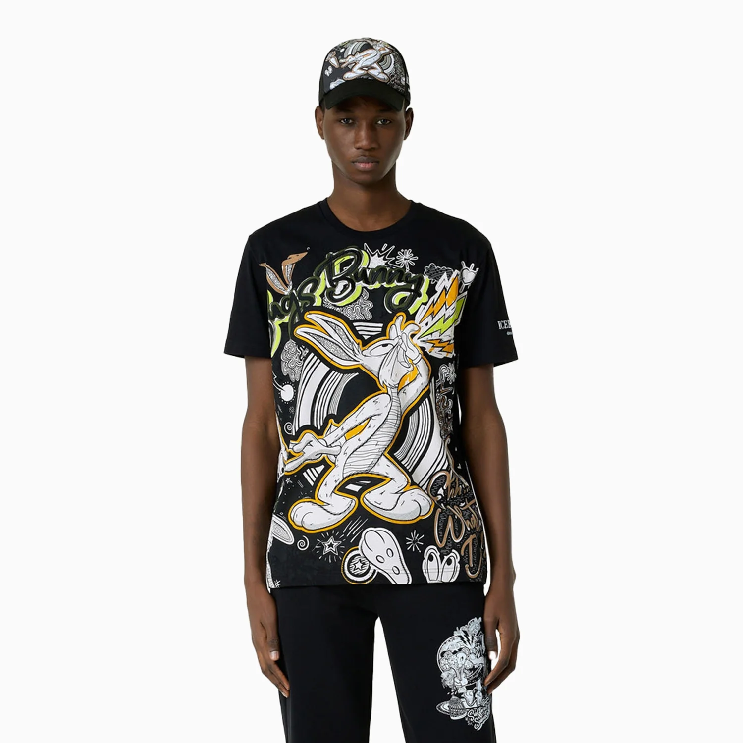 Men's Looney Tunes Maxi Print T Shirt
