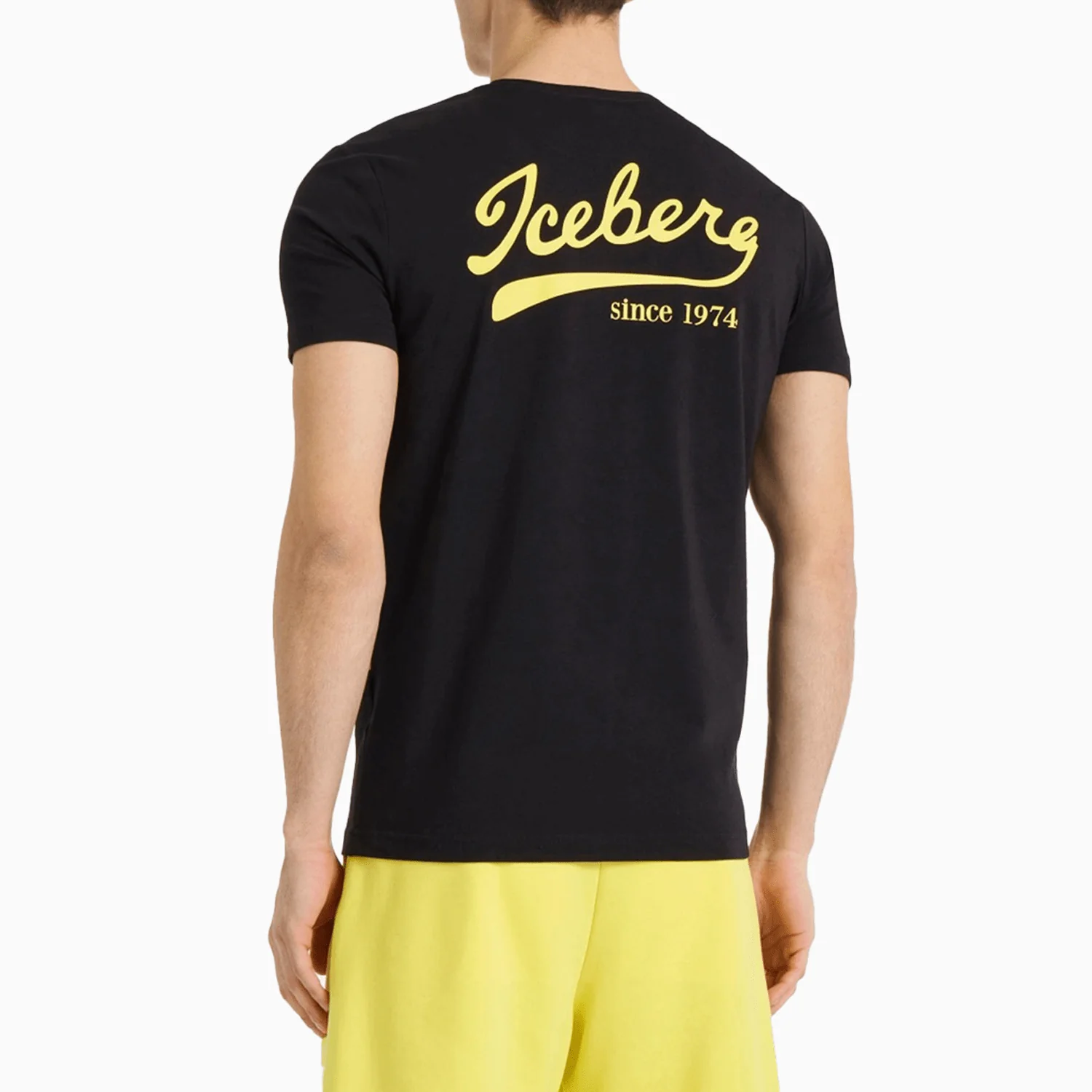 Men's Snoopy Peanuts Crewneck T Shirt - Image 2