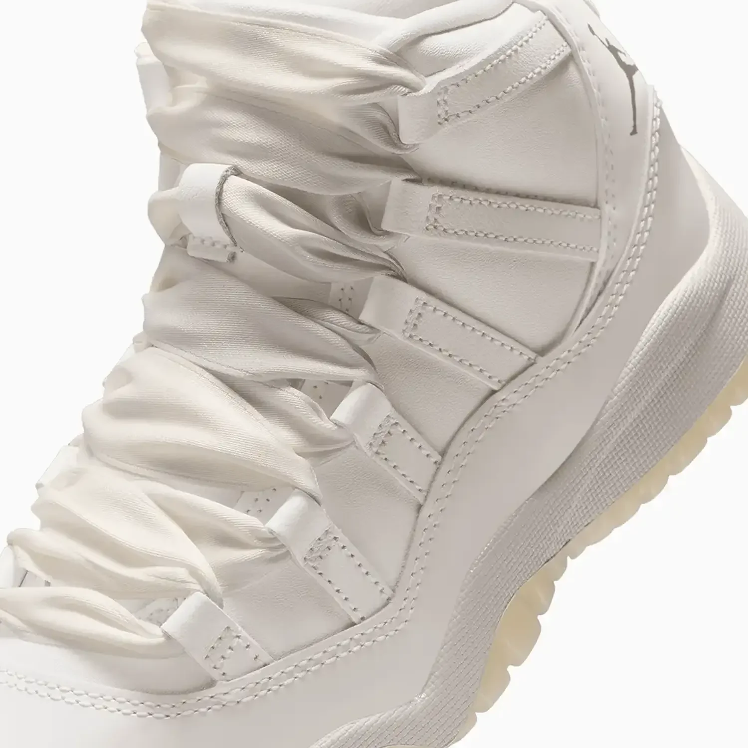 Kid's Air Jordan 11 Retro "Pearl" Pre School - Image 7