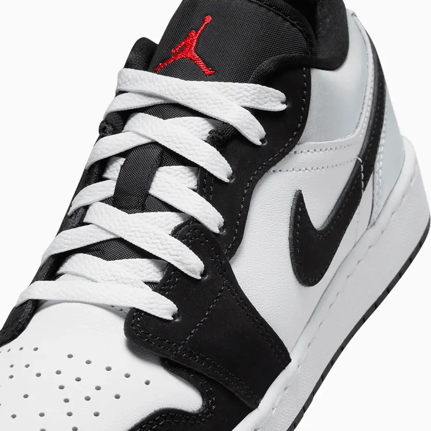 Kid's Air Jordan 1 Low SE "Panda Toe" Grade School - Image 9