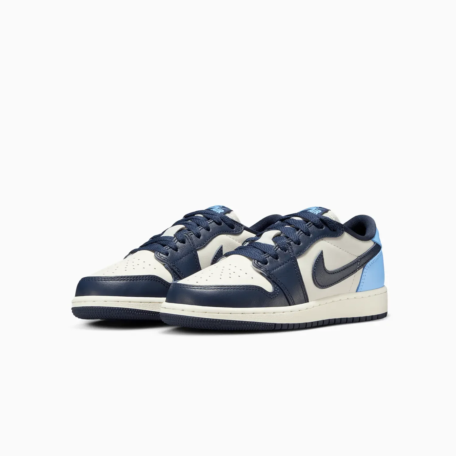 Kid's Air Jordan 1 Retro Low OG "Obsidian" Grade School - Image 2