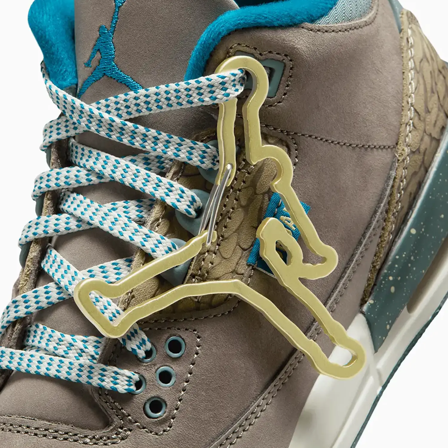 Kid's Air Jordan 3 Retro "Olive Grey" Grade School - Image 7