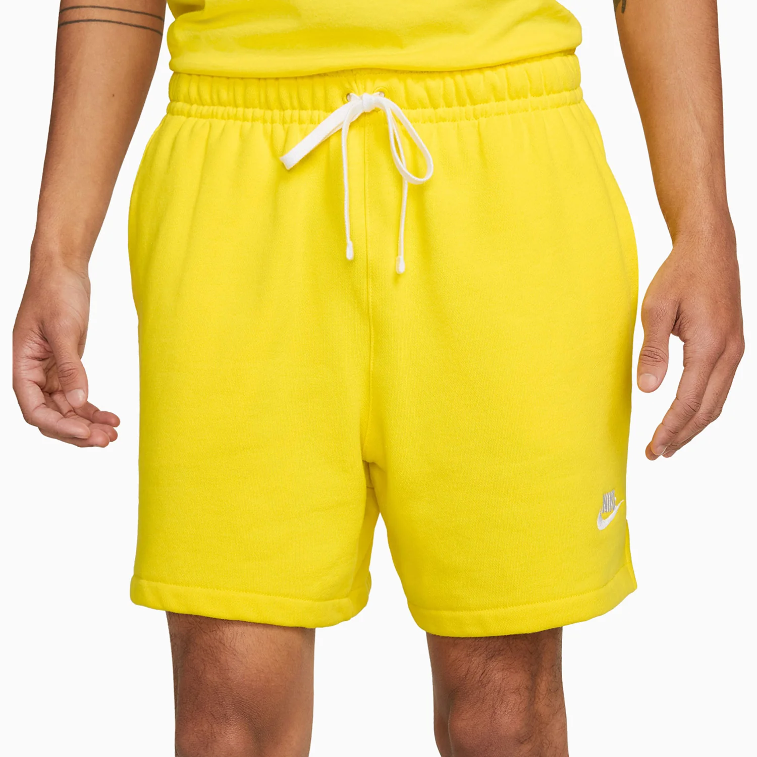 Men's Nike Sportswear T Shirt And Shorts Outfit - Image 4