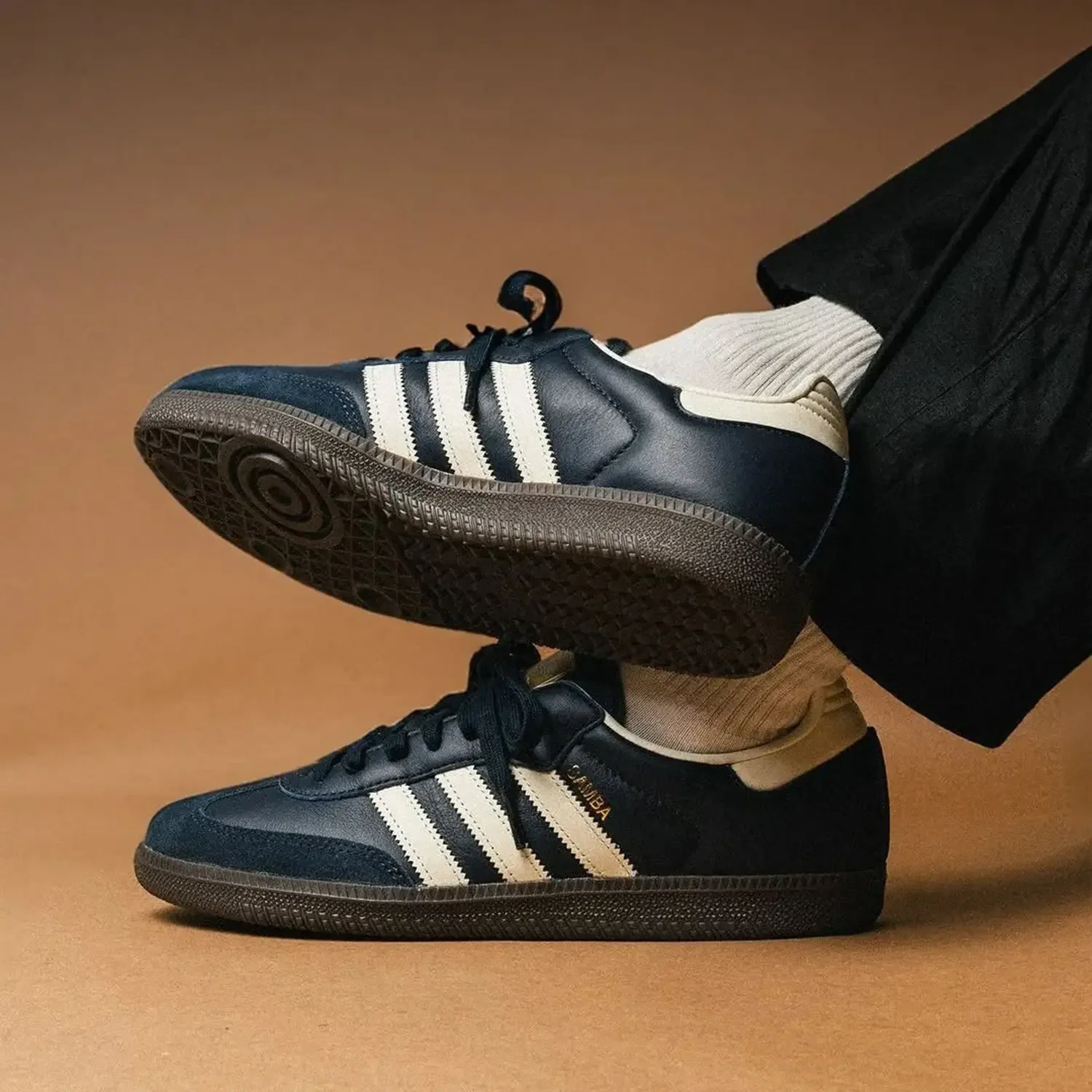 Men's Originals Samba OG "Night Navy Gum" - Image 4