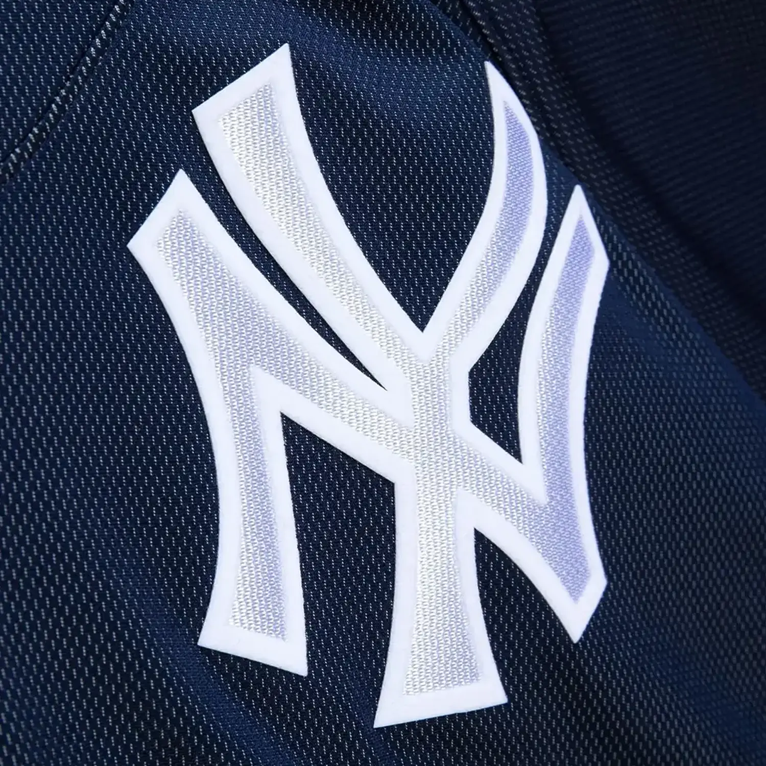 Authentic Derek Jeter New York Yankees MLB 2009 Jersey - Image 3