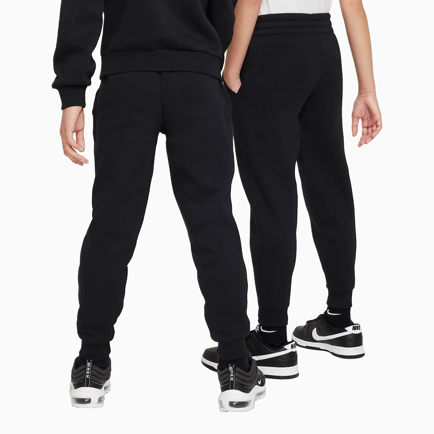 Kid's Sportswear Club Fleece Outfit - Image 4