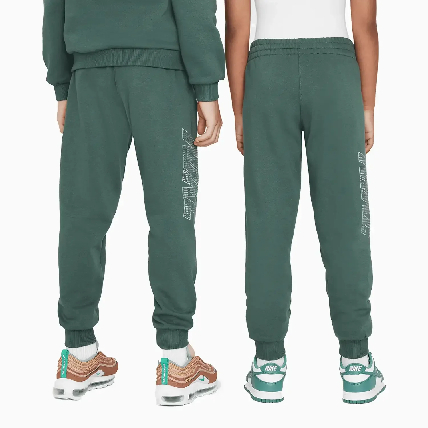 Kid's Sportswear Club Fleece Outfit - Image 5