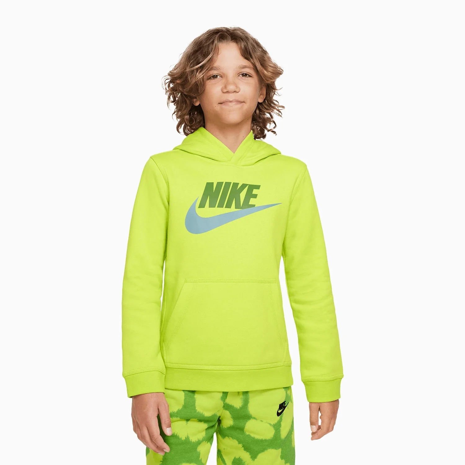 Kid's Sportswear Club Outfit - Image 2