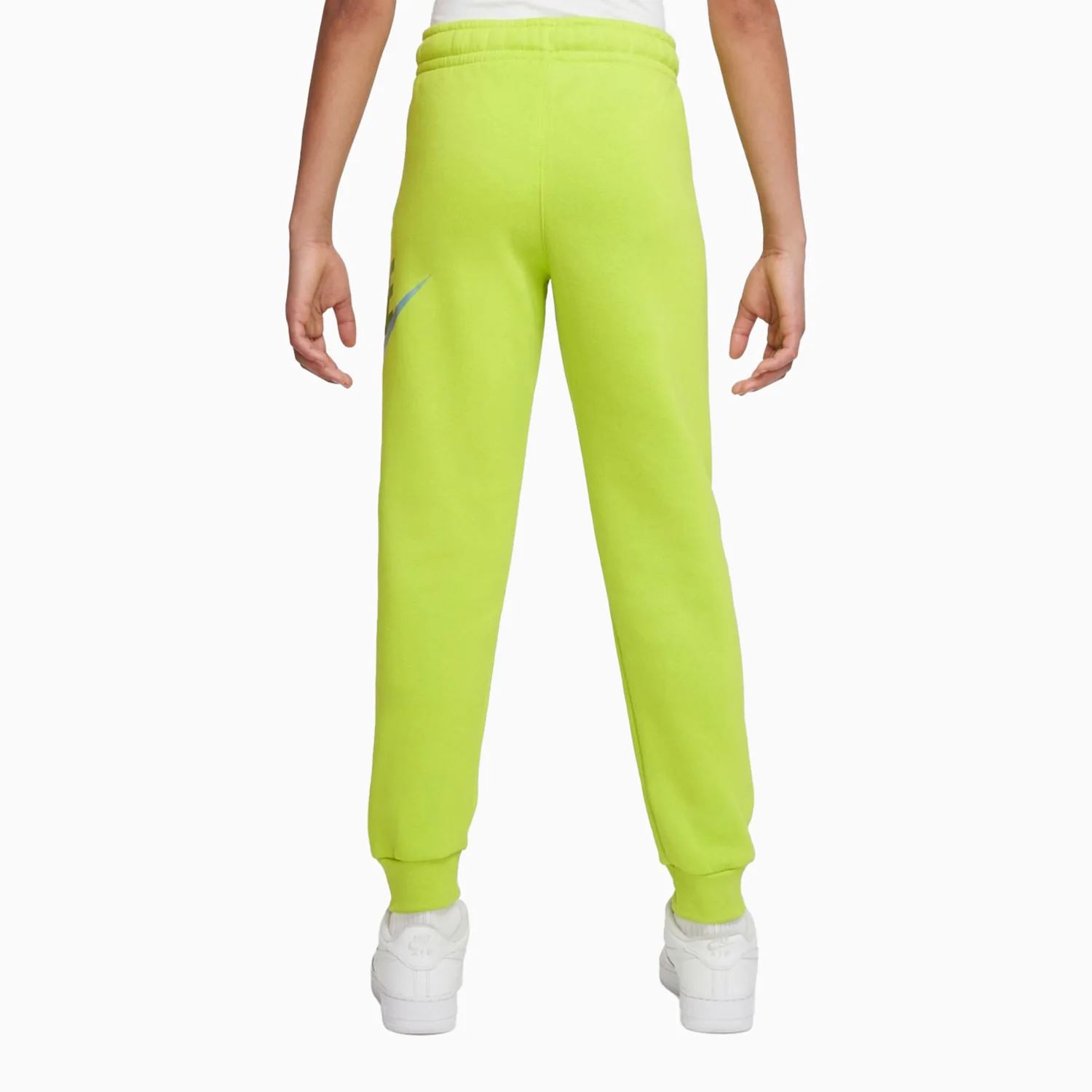 Kid's Sportswear Club Outfit - Image 5