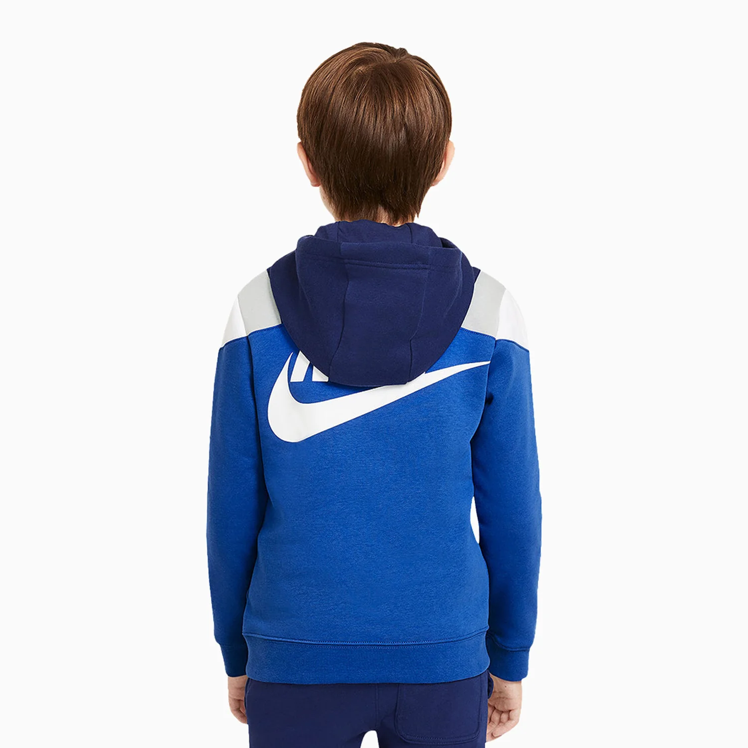 Kid's Sportswear Club Outfit - Image 4