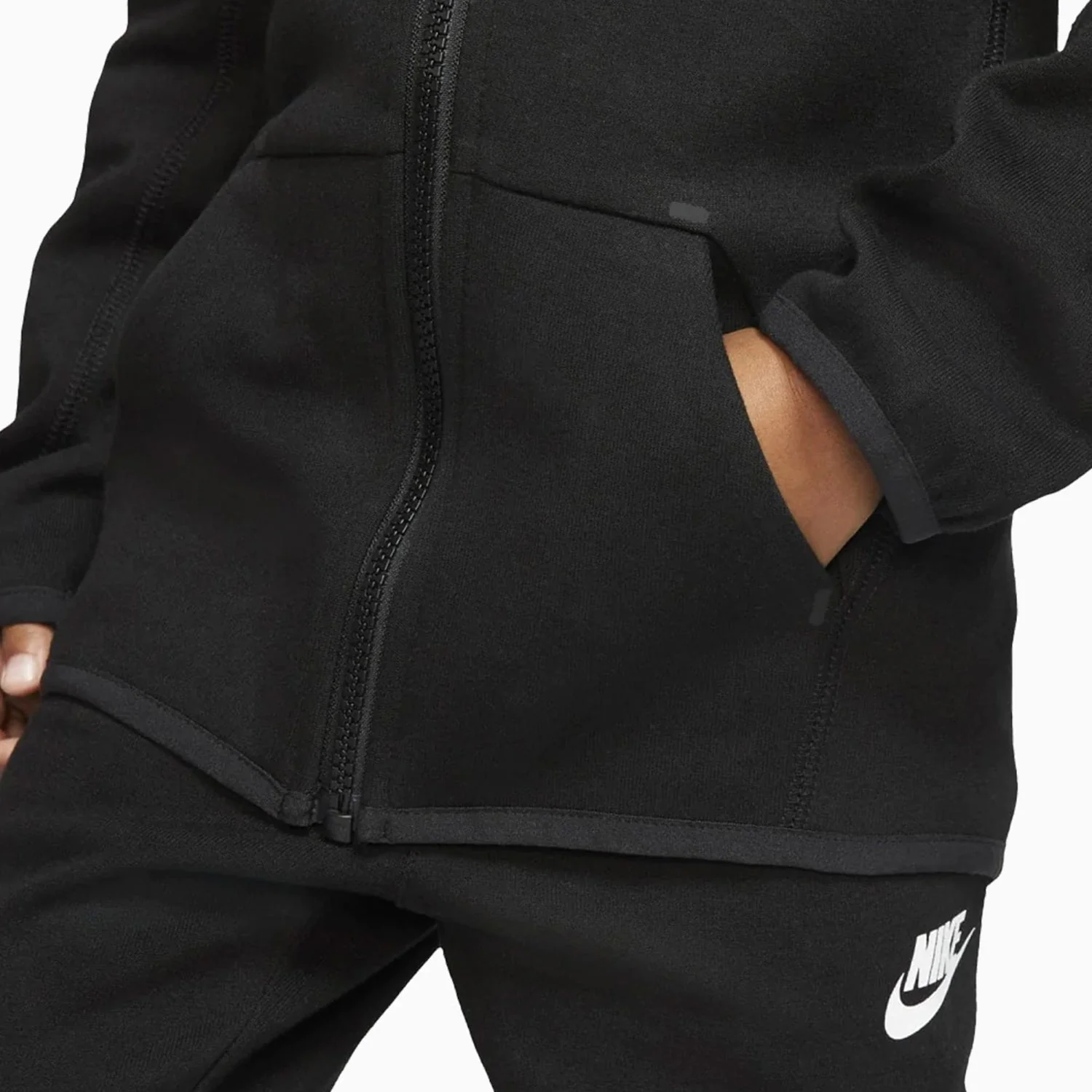 Kid's Sportswear Essential Tech Fleece Outfit - Image 4