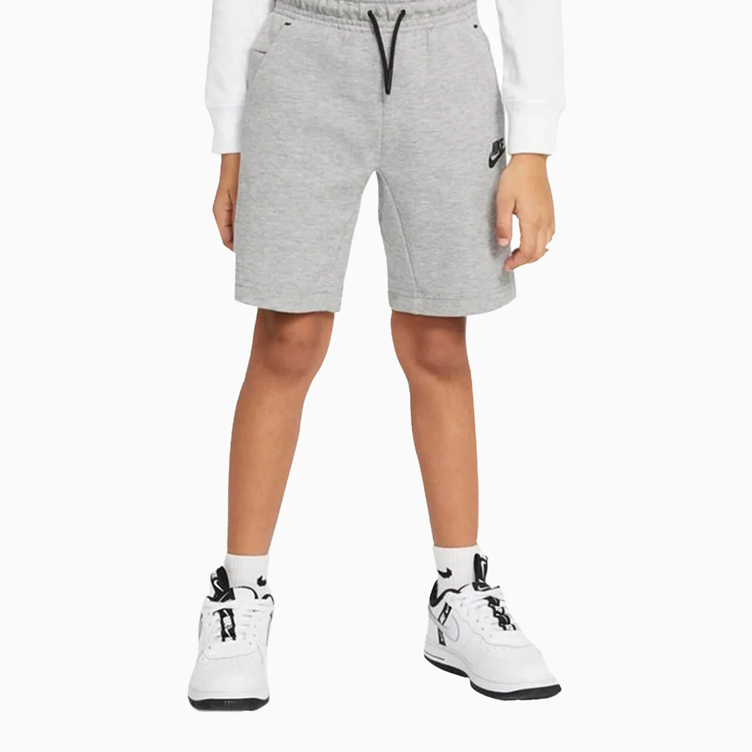 Kid's Sportswear T-Shirt And Shorts Outfit - Image 3