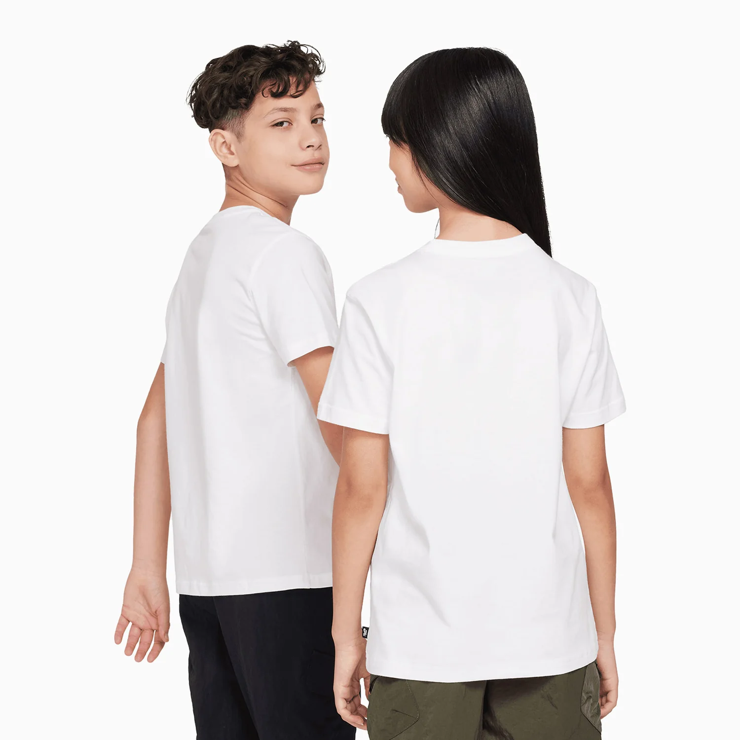 Kid's Sportswear T-Shirt And Shorts Outfit - Image 3
