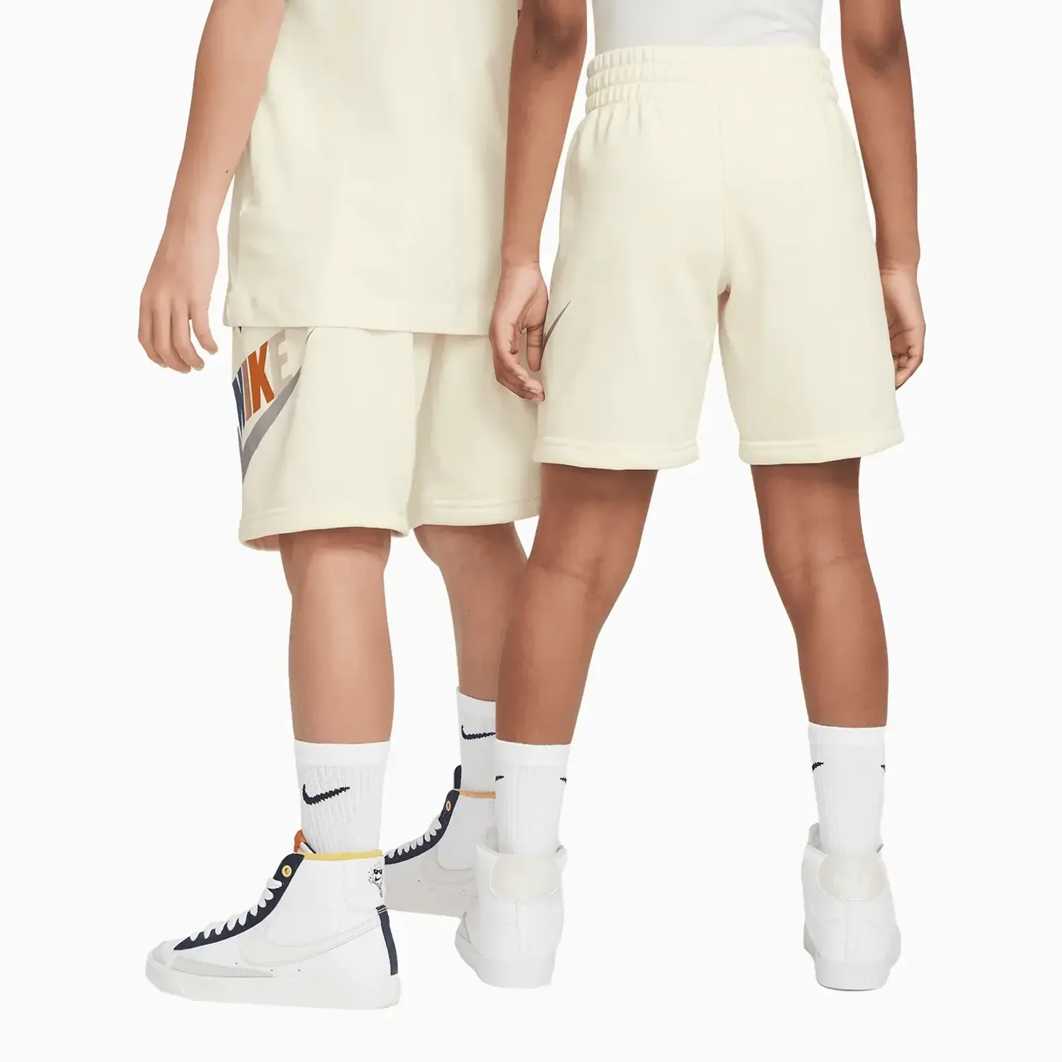 Kid's Sportswear T-Shirt And Shorts Outfit - Image 5
