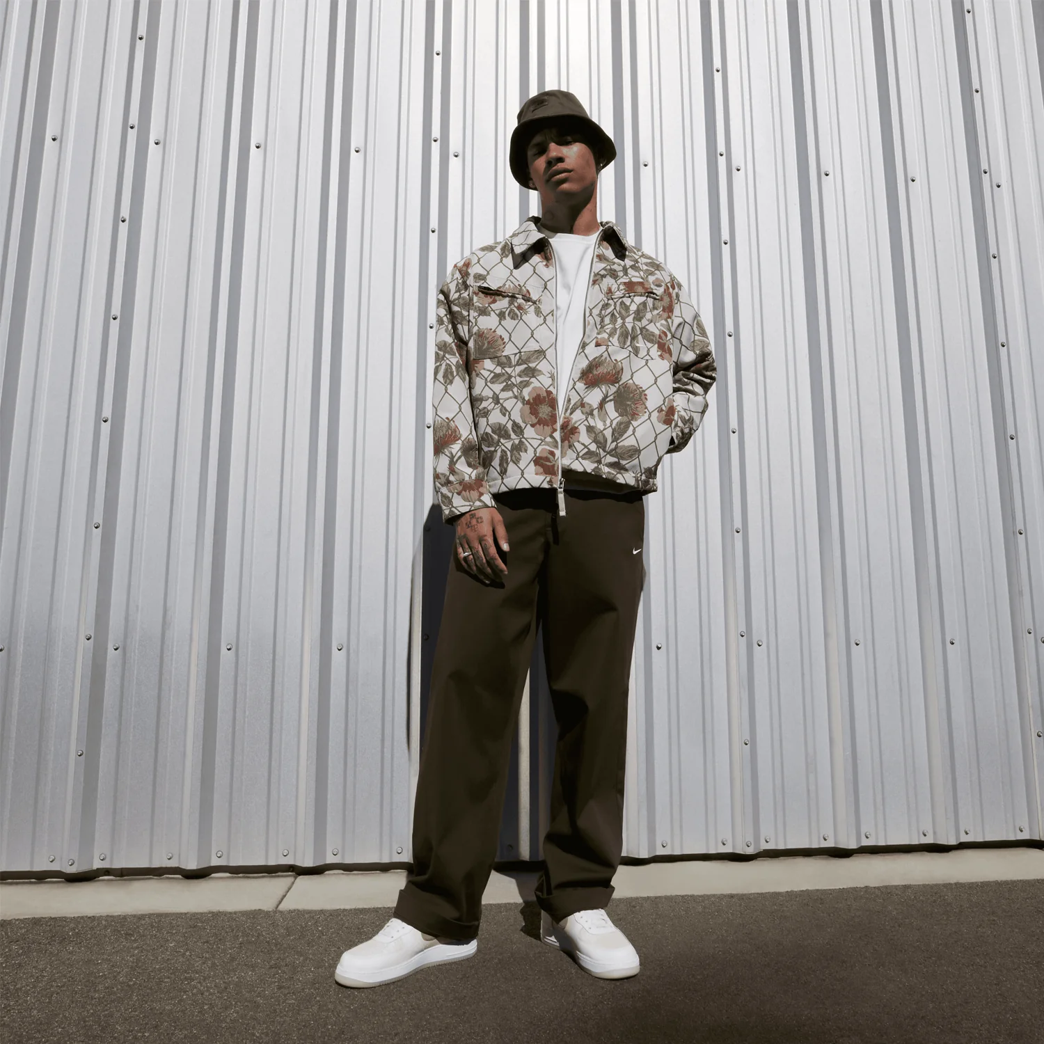 Men's Air Force 1 `07 Lv8 "Khaki Coconut Milk" - Image 3