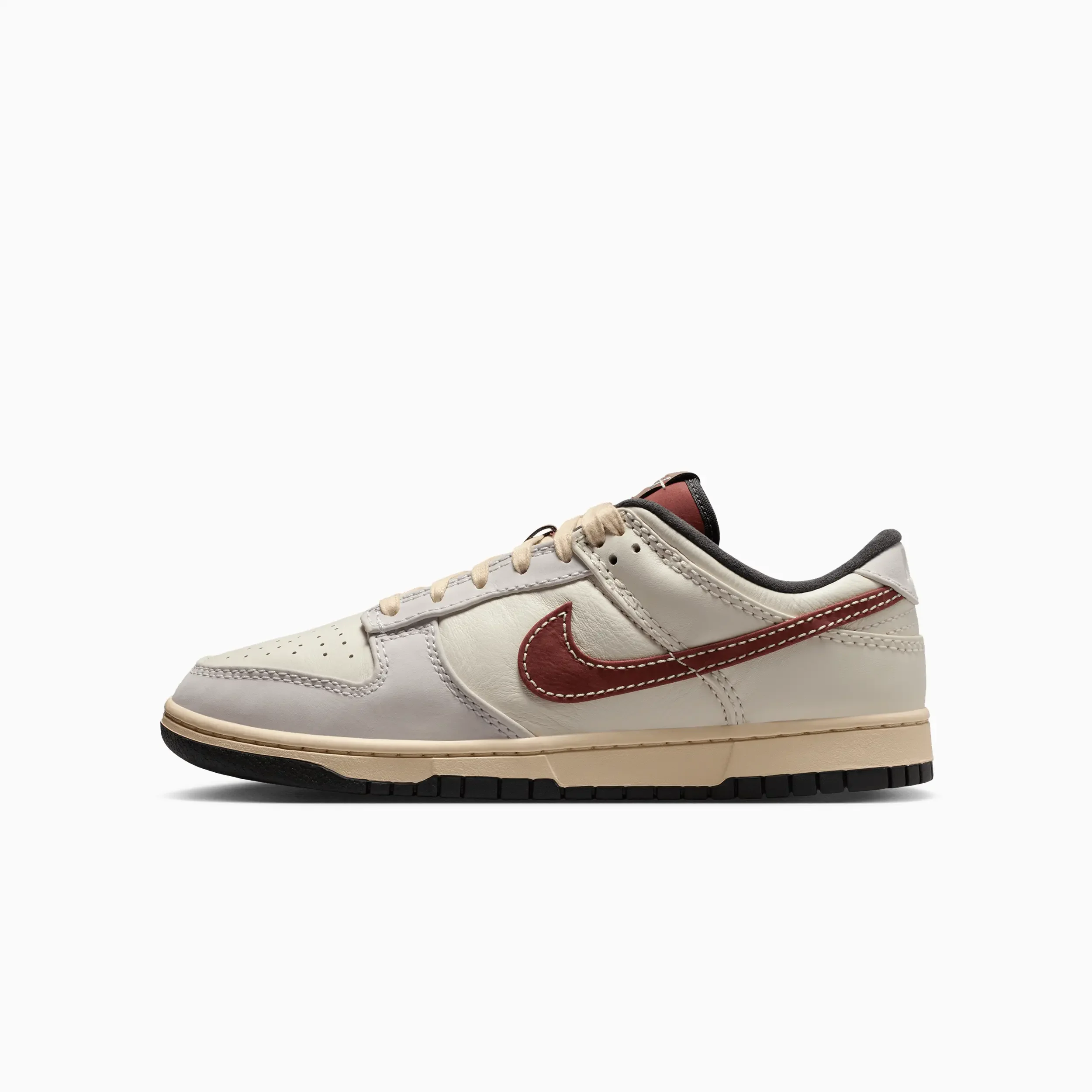 Men's Dunk Low "Dark Pony Soft Pearl" - Image 4