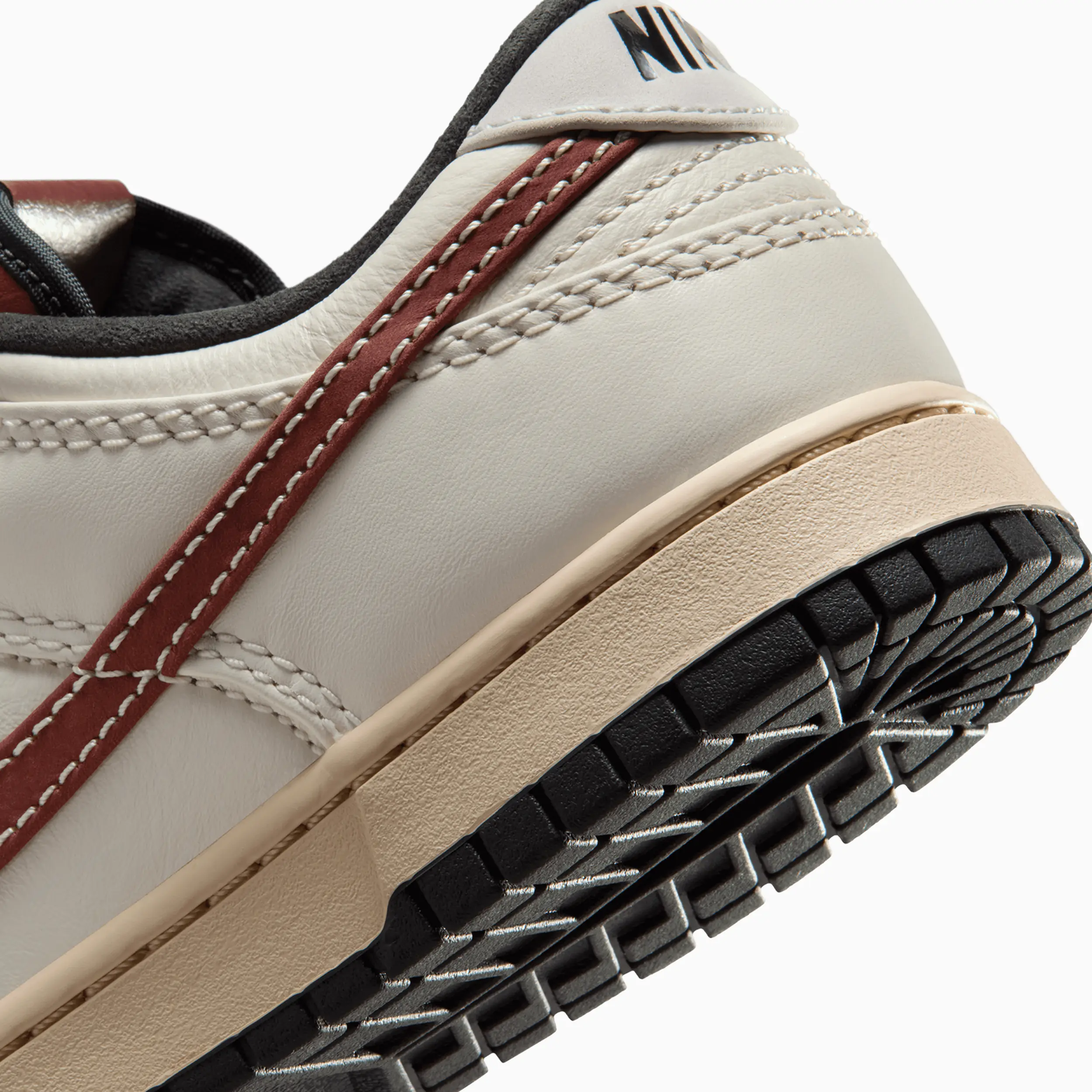 Men's Dunk Low "Dark Pony Soft Pearl" - Image 8