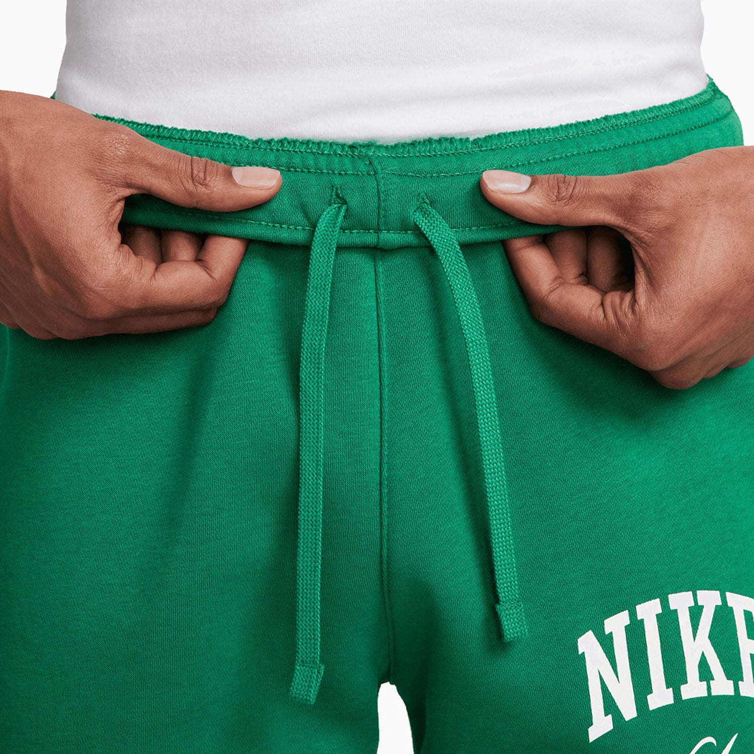 Men's Sportswear Club Fleece Outfit - Image 7