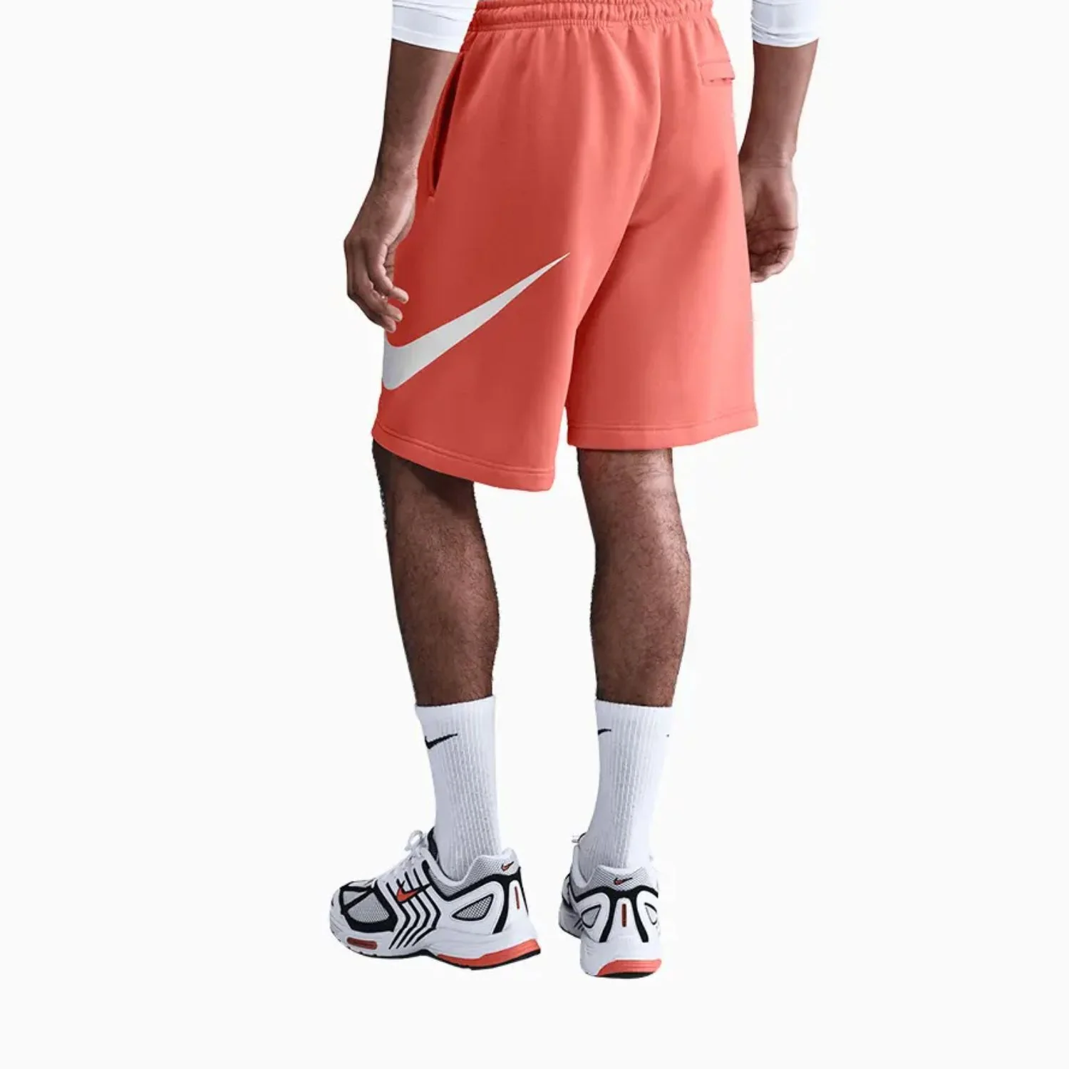 Men's Sportswear Club Outfit - Image 4