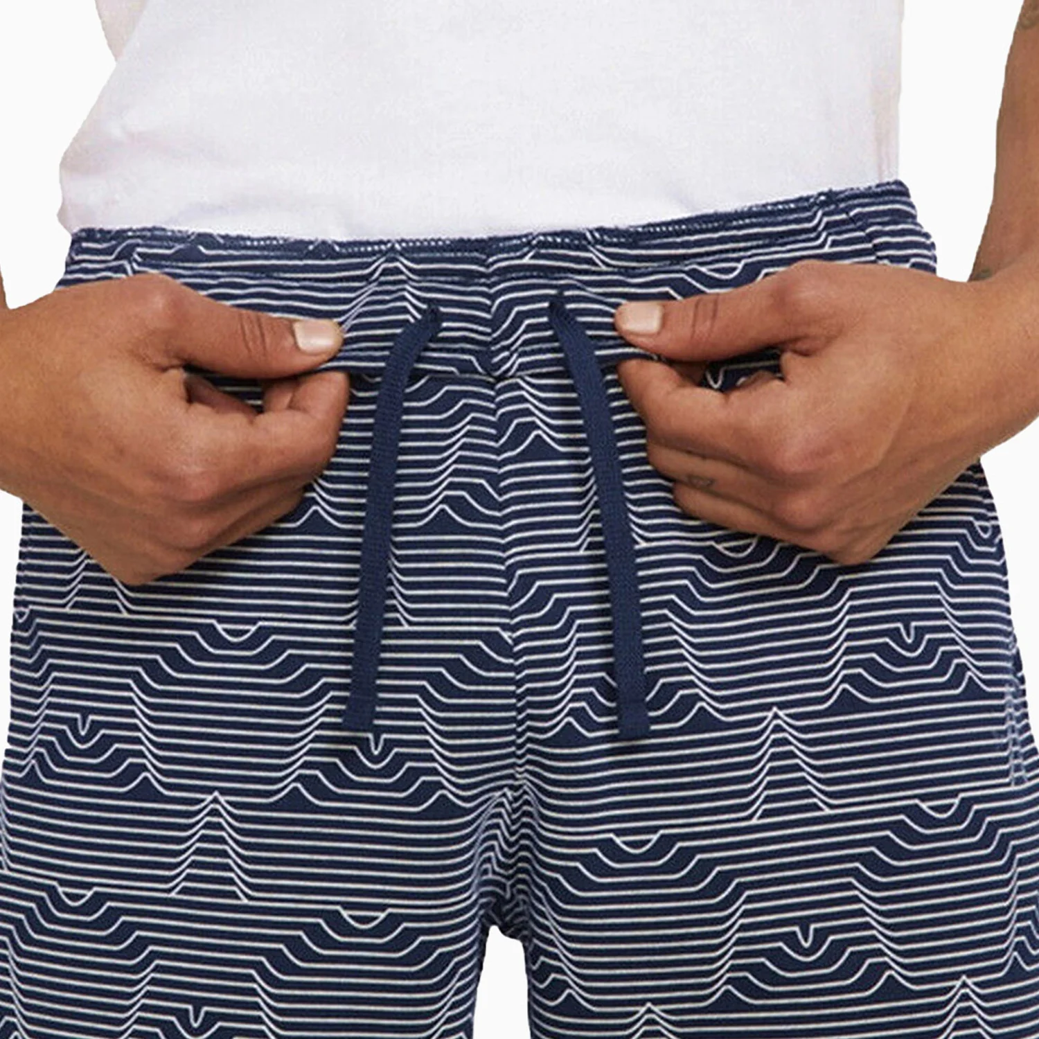 Men's Sportswear Club Outfit - Image 8