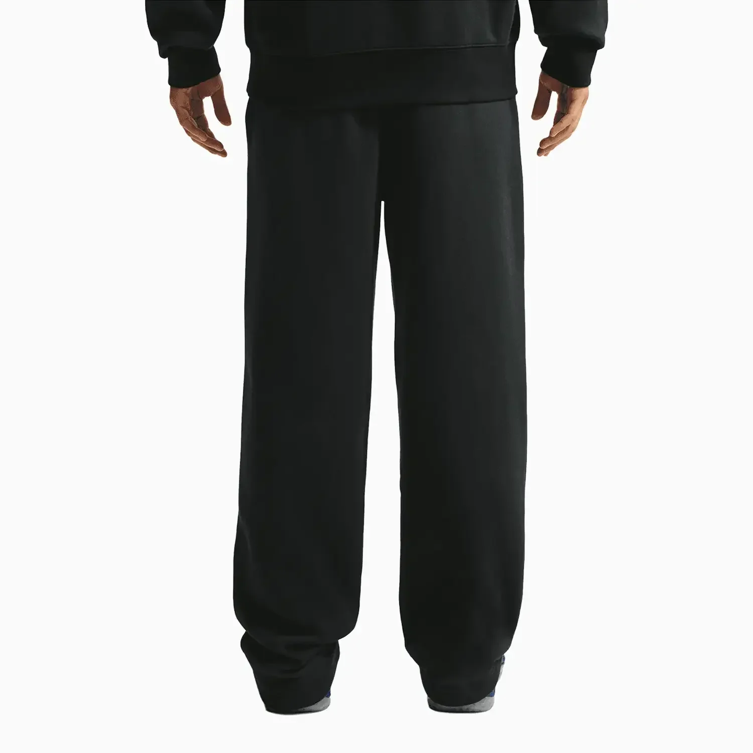 Men's Sportswear Club Outfit - Image 4