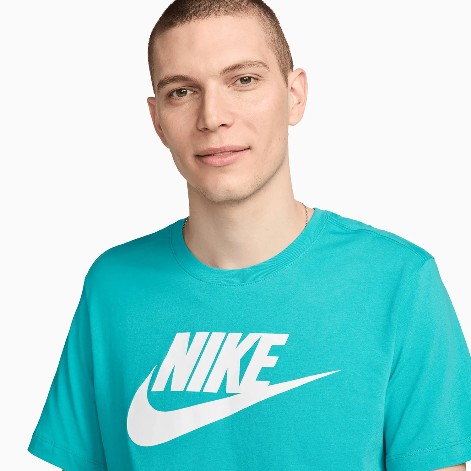 Men's Sportswear Club T-Shirt And Shorts Outfit - Image 5