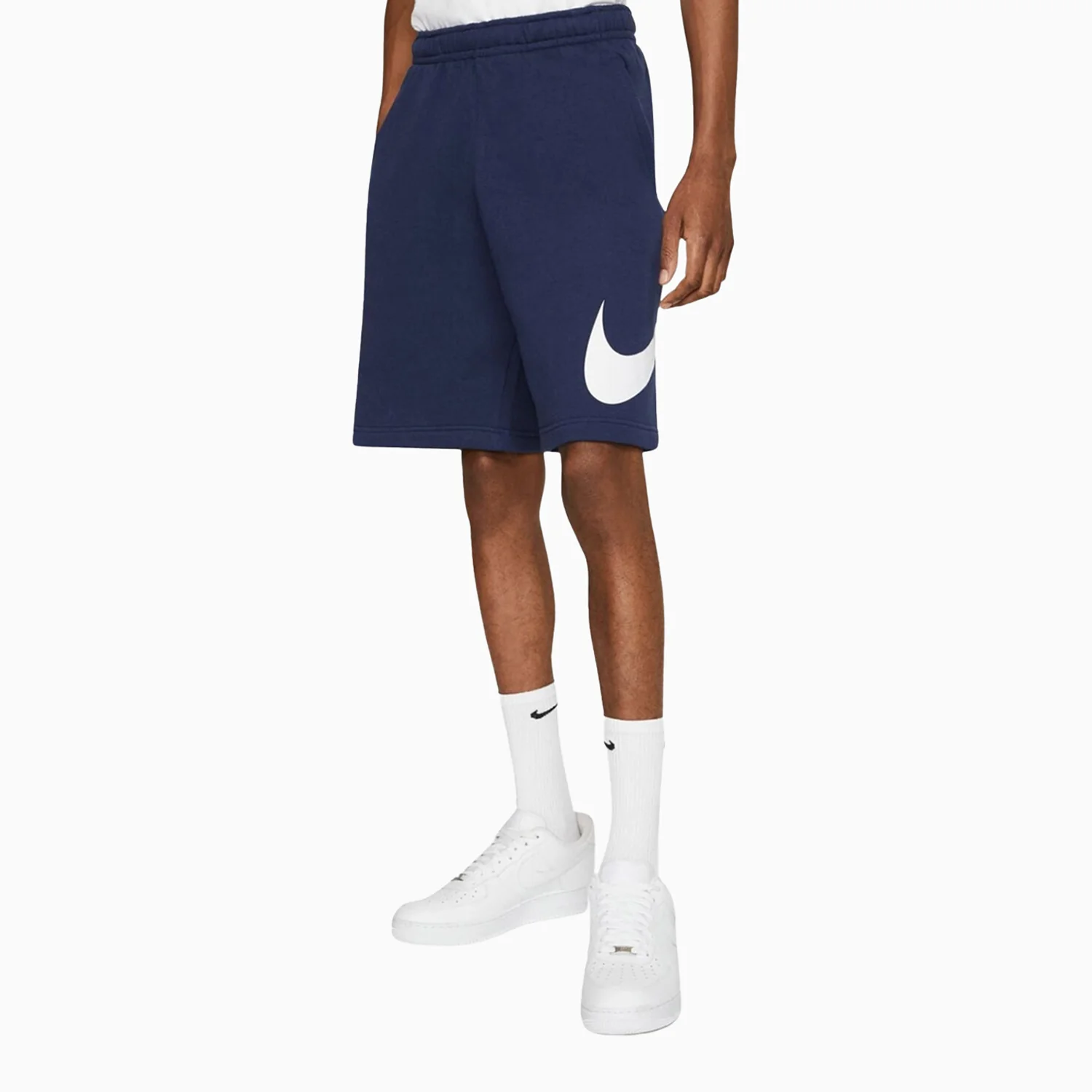 Men's Sportswear Club T Shirt And Shorts Outfit - Image 3