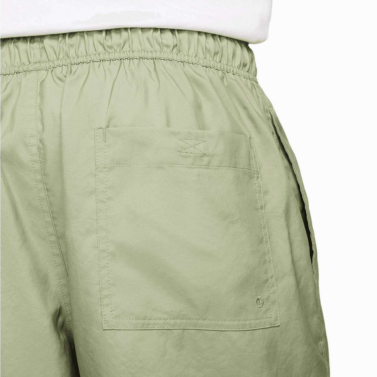 Men's Sportswear Club Woven Flow Shorts - Image 6