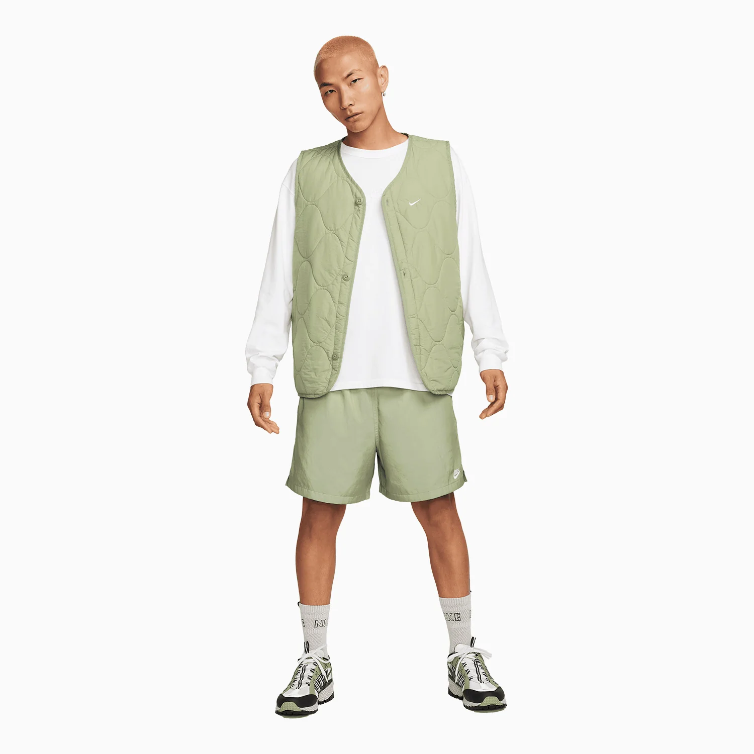 Men's Sportswear Club Woven Flow Shorts - Image 7