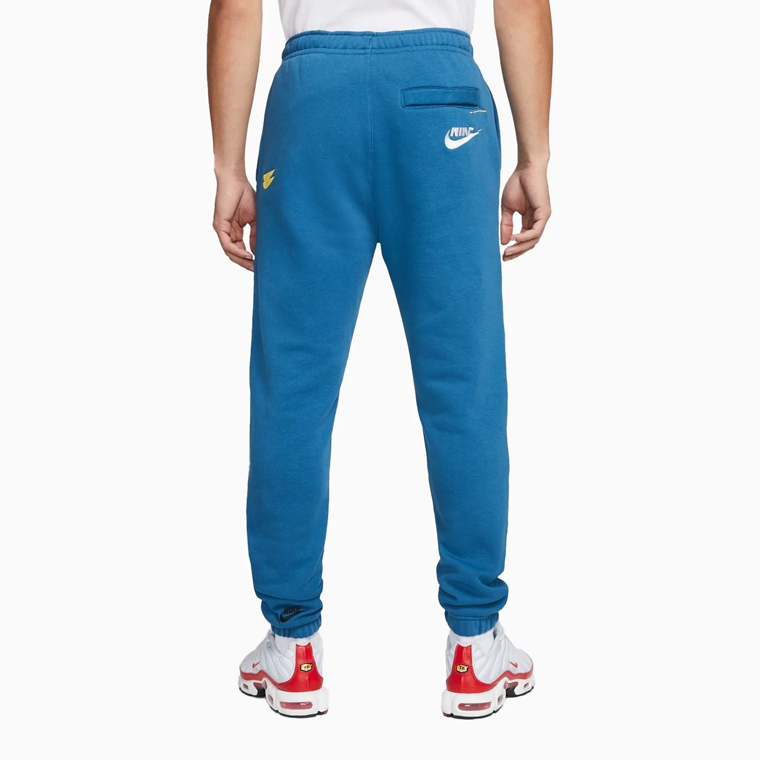 Men's Sportswear Sports Essentials Outfit - Image 5
