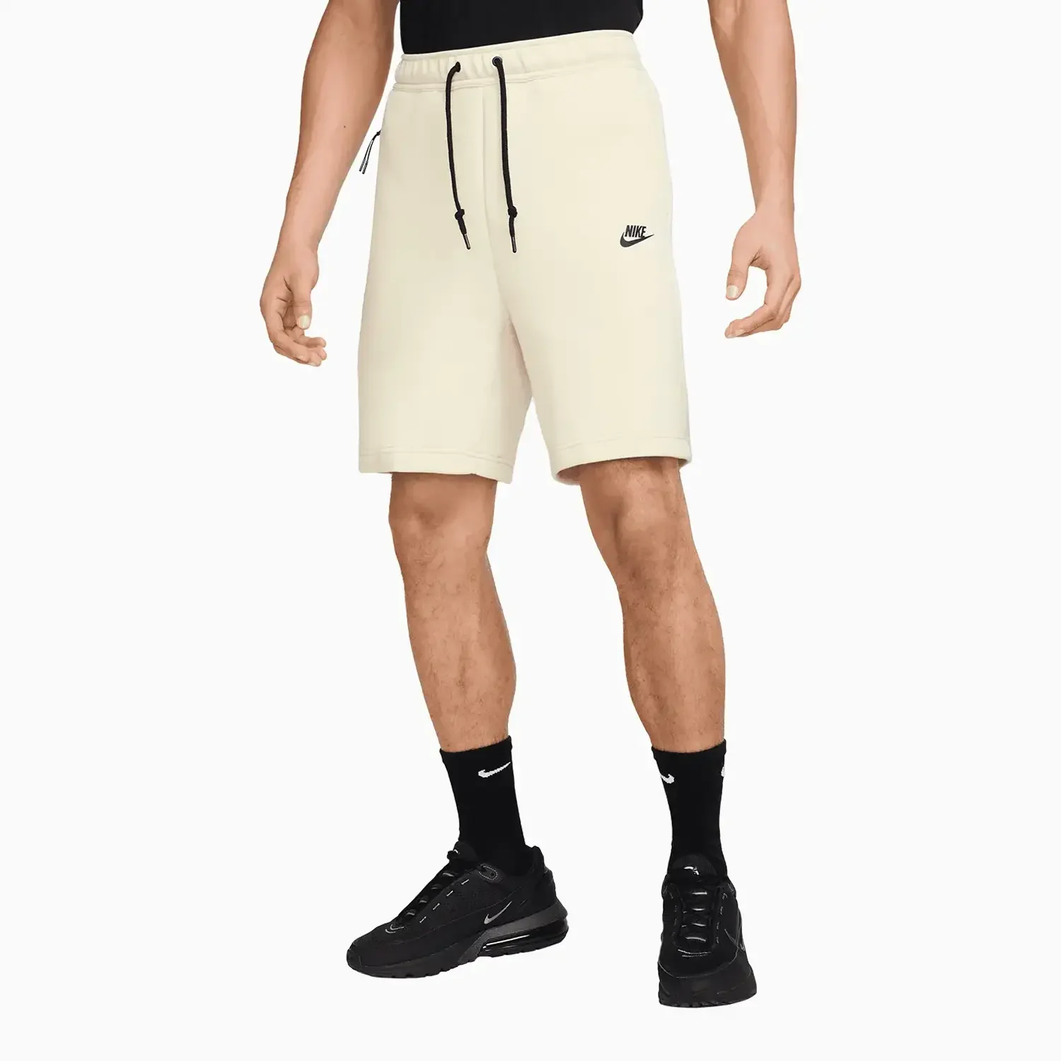 Men's Sportswear T-Shirt And Shorts Outfit - Image 2