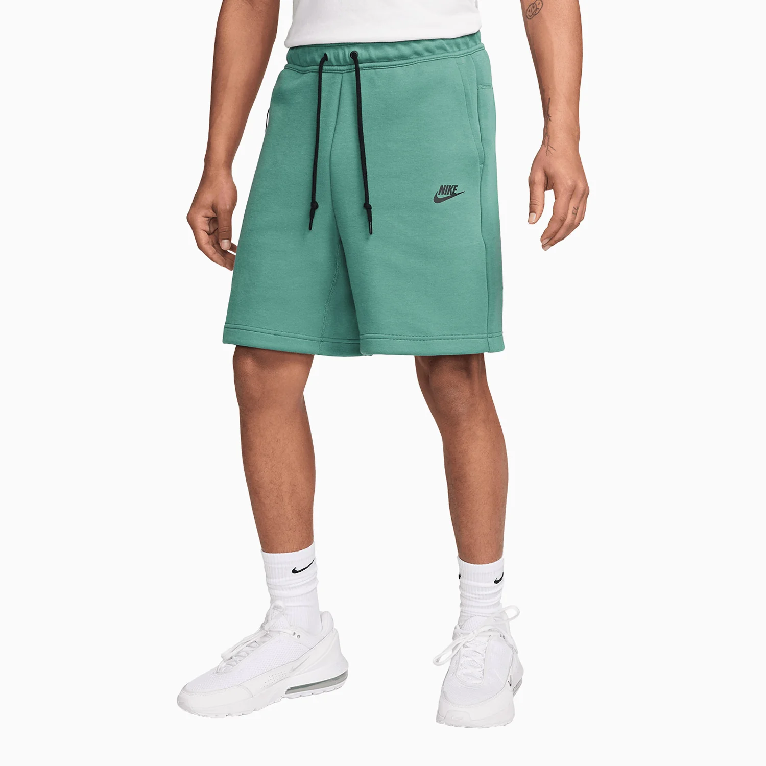 Men's Sportswear T-Shirt And Shorts Outfit - Image 2