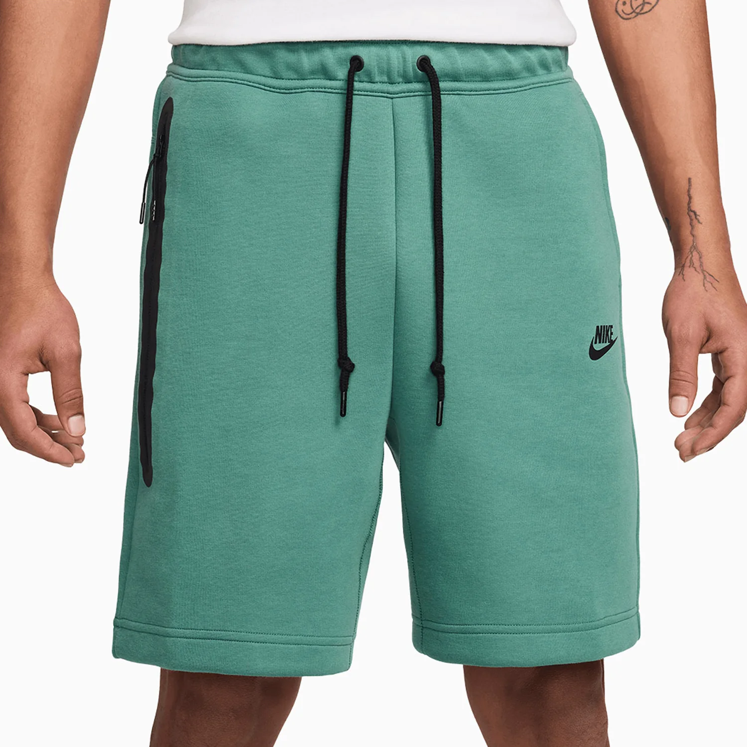 Men's Sportswear T-Shirt And Shorts Outfit - Image 6