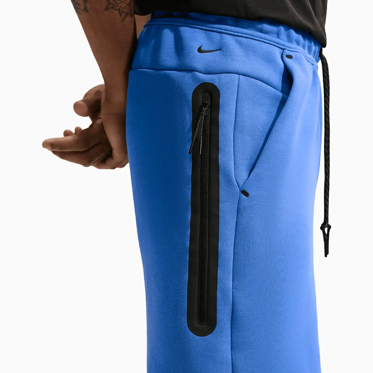 Men's Sportswear T-Shirt and Shorts Outfit - Image 5