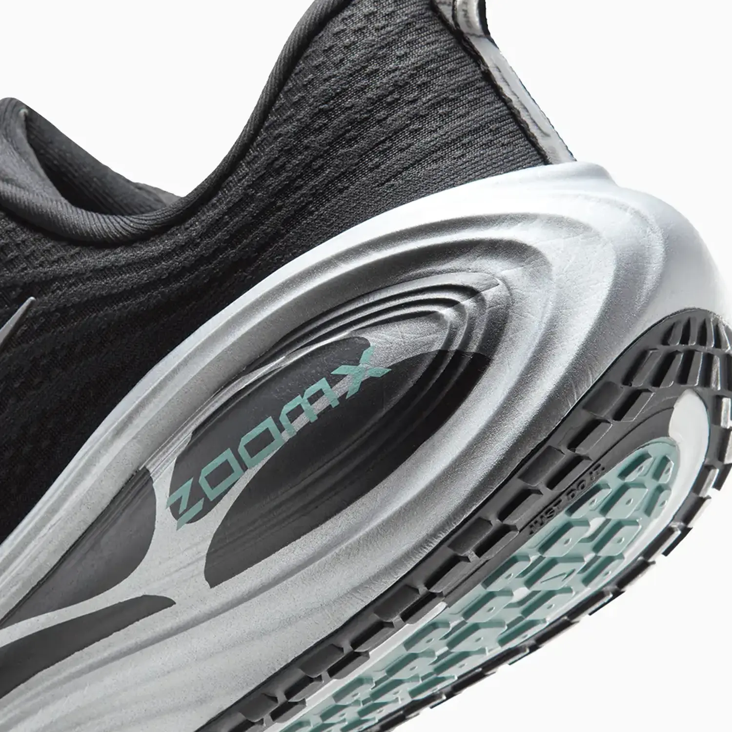 Men's Vomero Plus "Anthracite Zebra" - Image 7