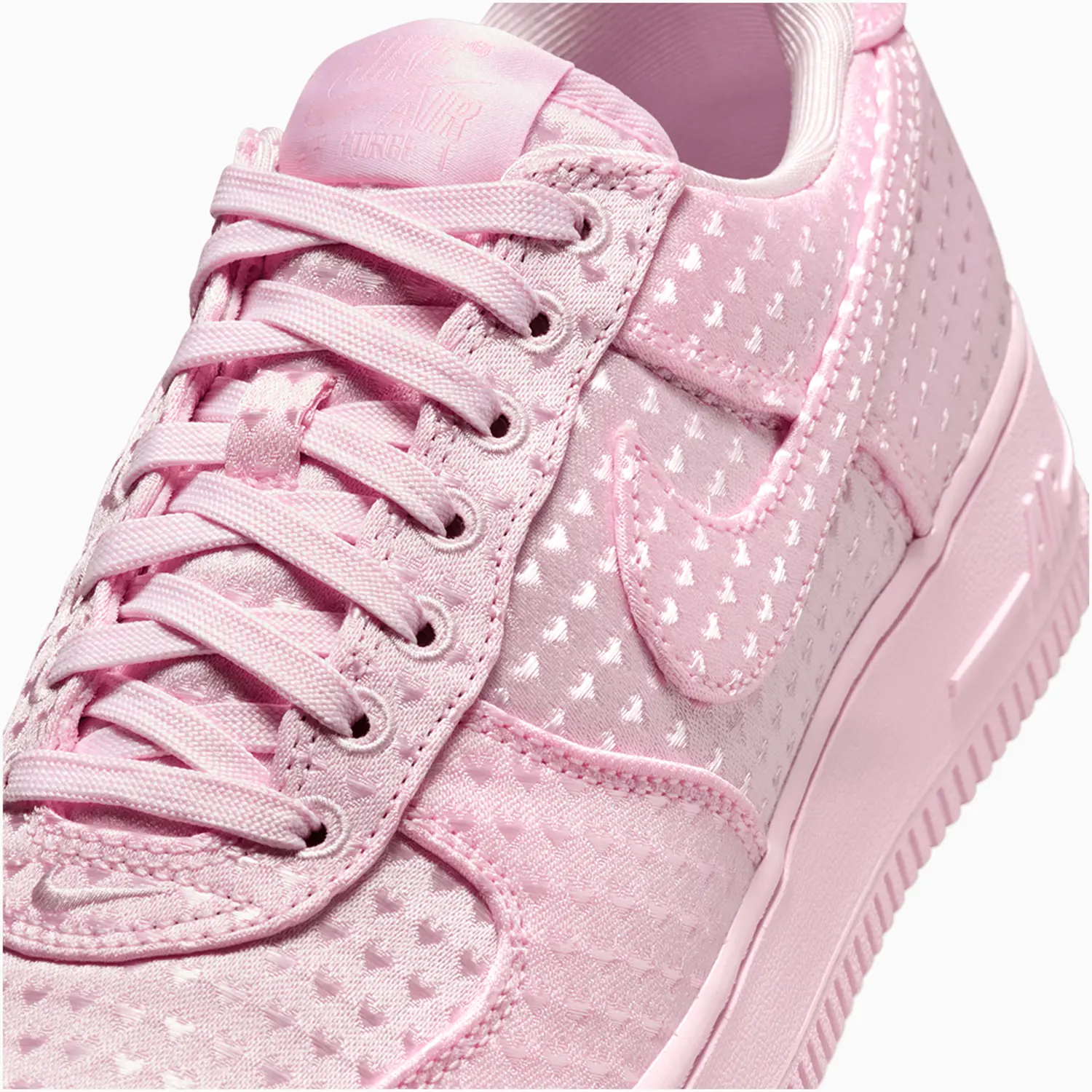 Women's Air Force 1 '07 SE "Valentine's Day" - Image 9