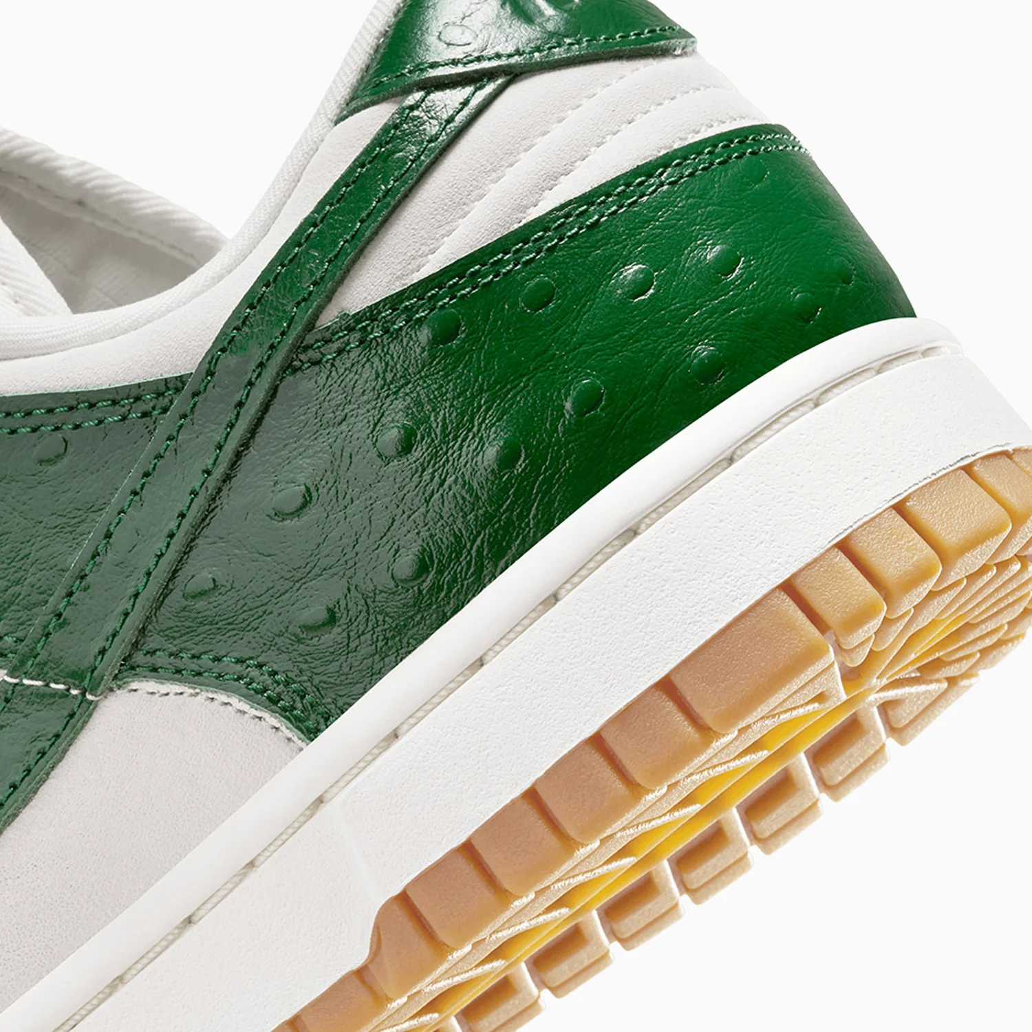 Women's Dunk Low LX "Gorge Green" - Image 8