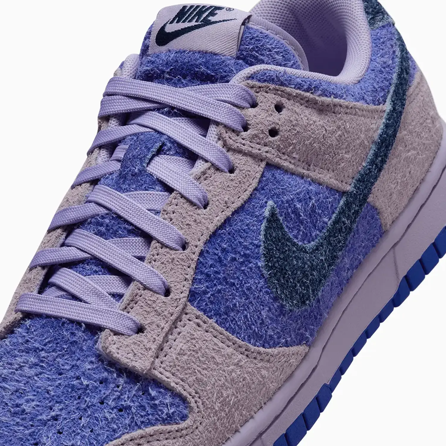 Women's Dunk Low SE "Hydrangeas" - Image 7