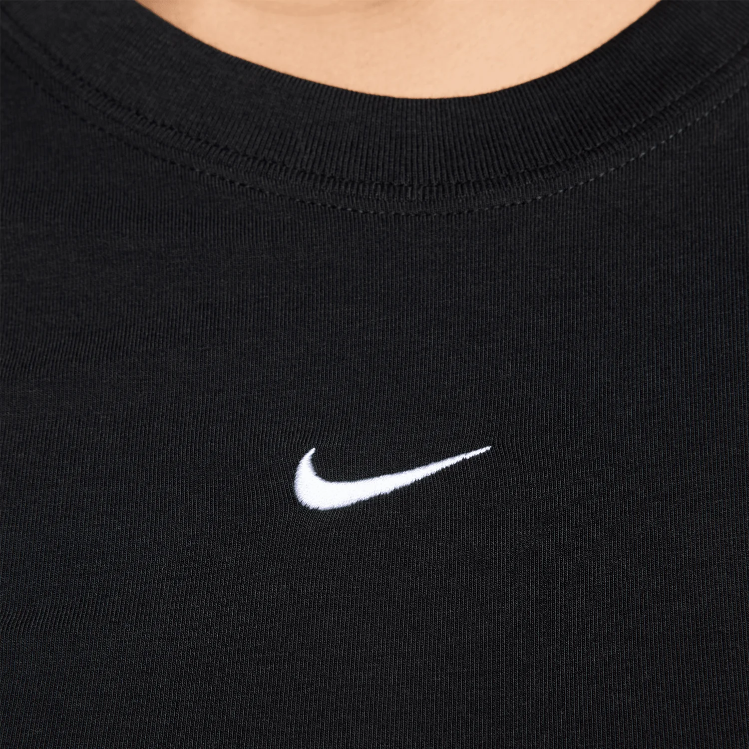 Women's Sportswear Chill Knit Outfit - Image 7