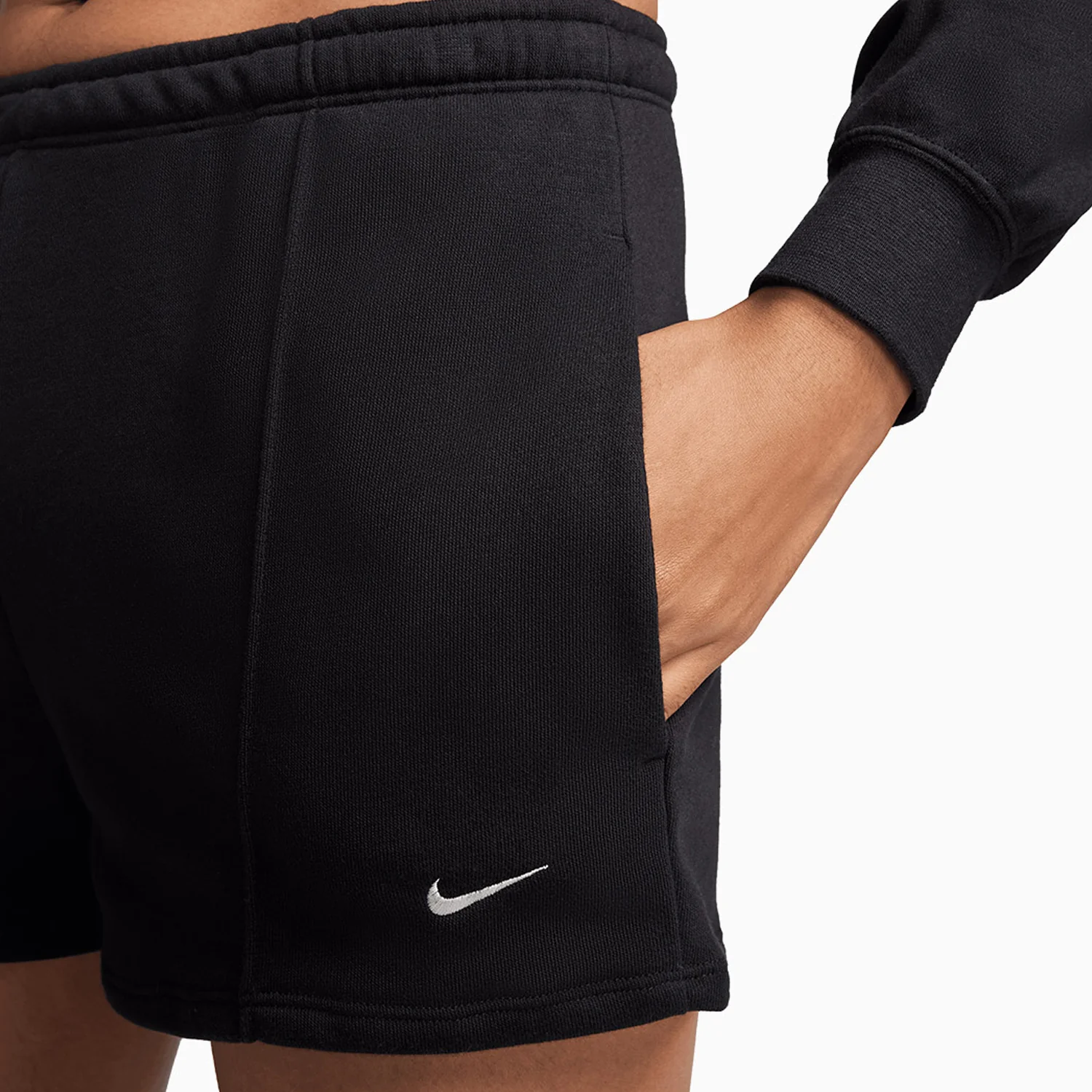 Women's Sportswear Chill Knit Outfit - Image 8