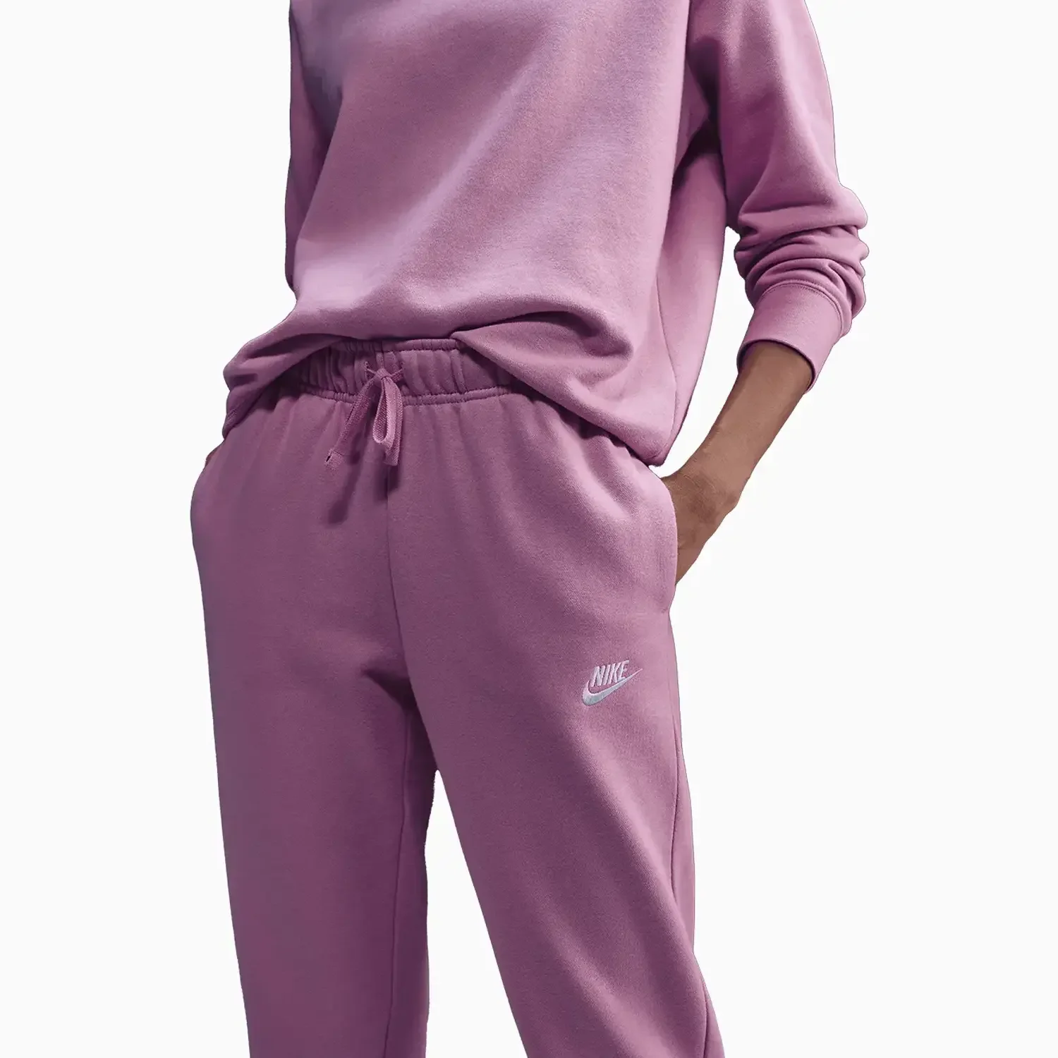 Women's Sportswear Club Fleece Outfit - Image 9