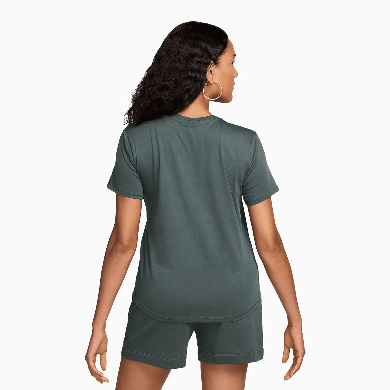 Women's Sportswear Graphic T-Shirt And Shorts Outfit - Image 4