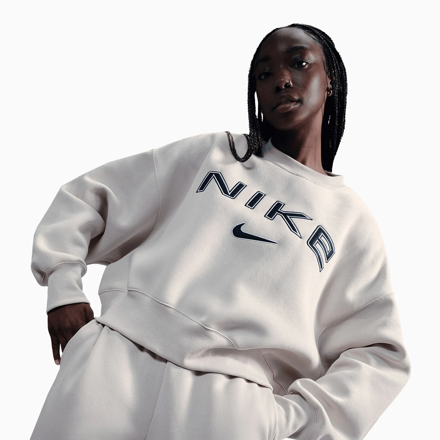 Women's Sportswear Phoenix Fleece Outfit - Image 2