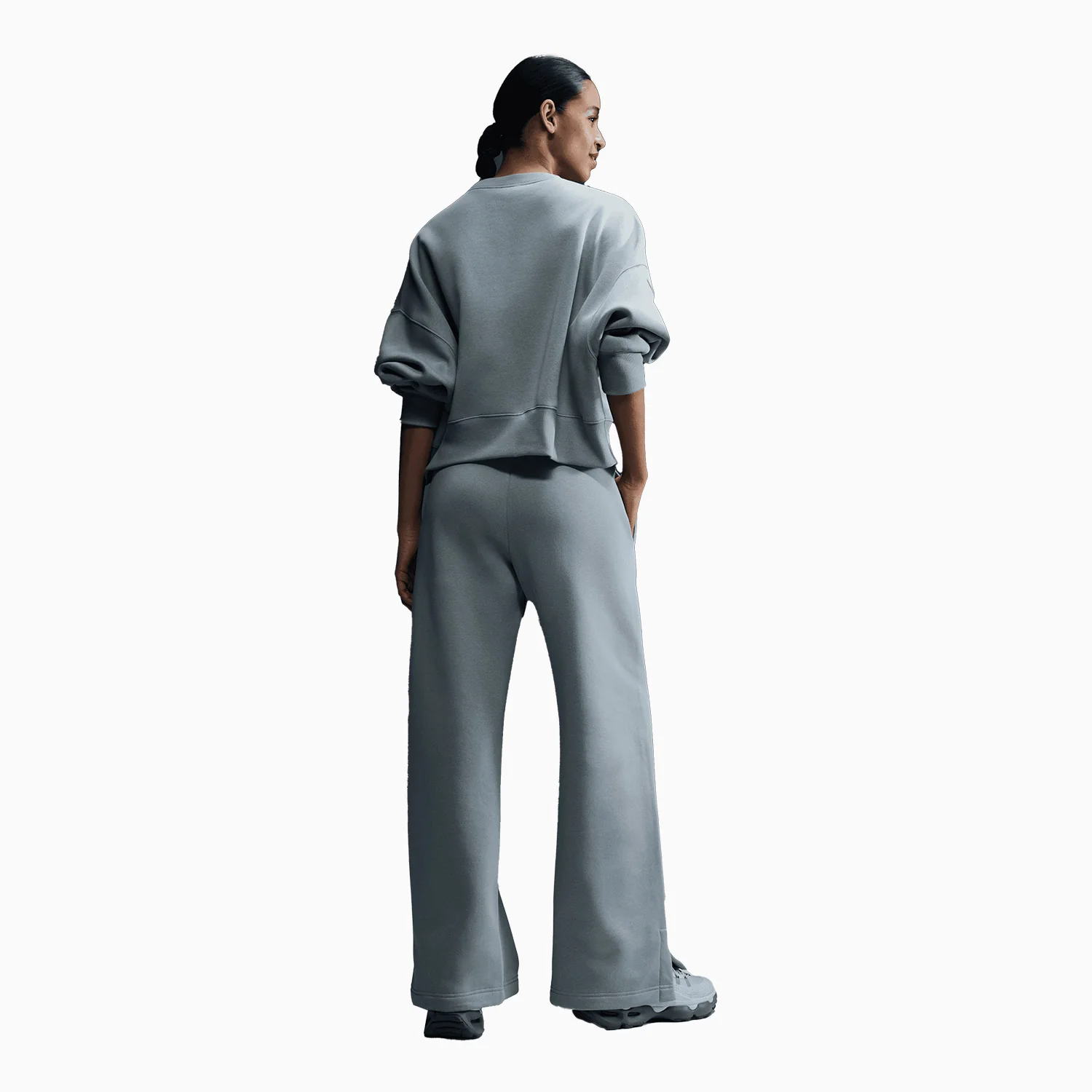 Women's Sportswear Phoenix Fleece Outfit - Image 2