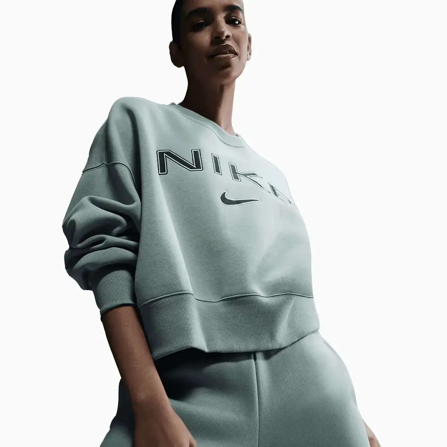 Women's Sportswear Phoenix Fleece Outfit - Image 4