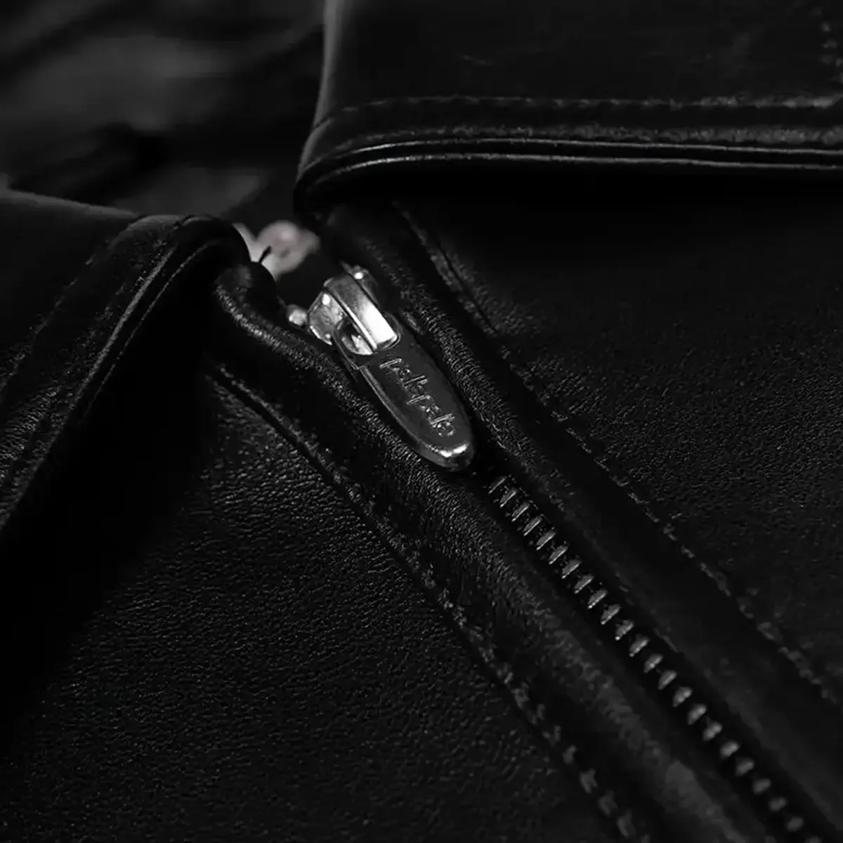 Men's World Famous Pelle Leather Jacket - Image 7