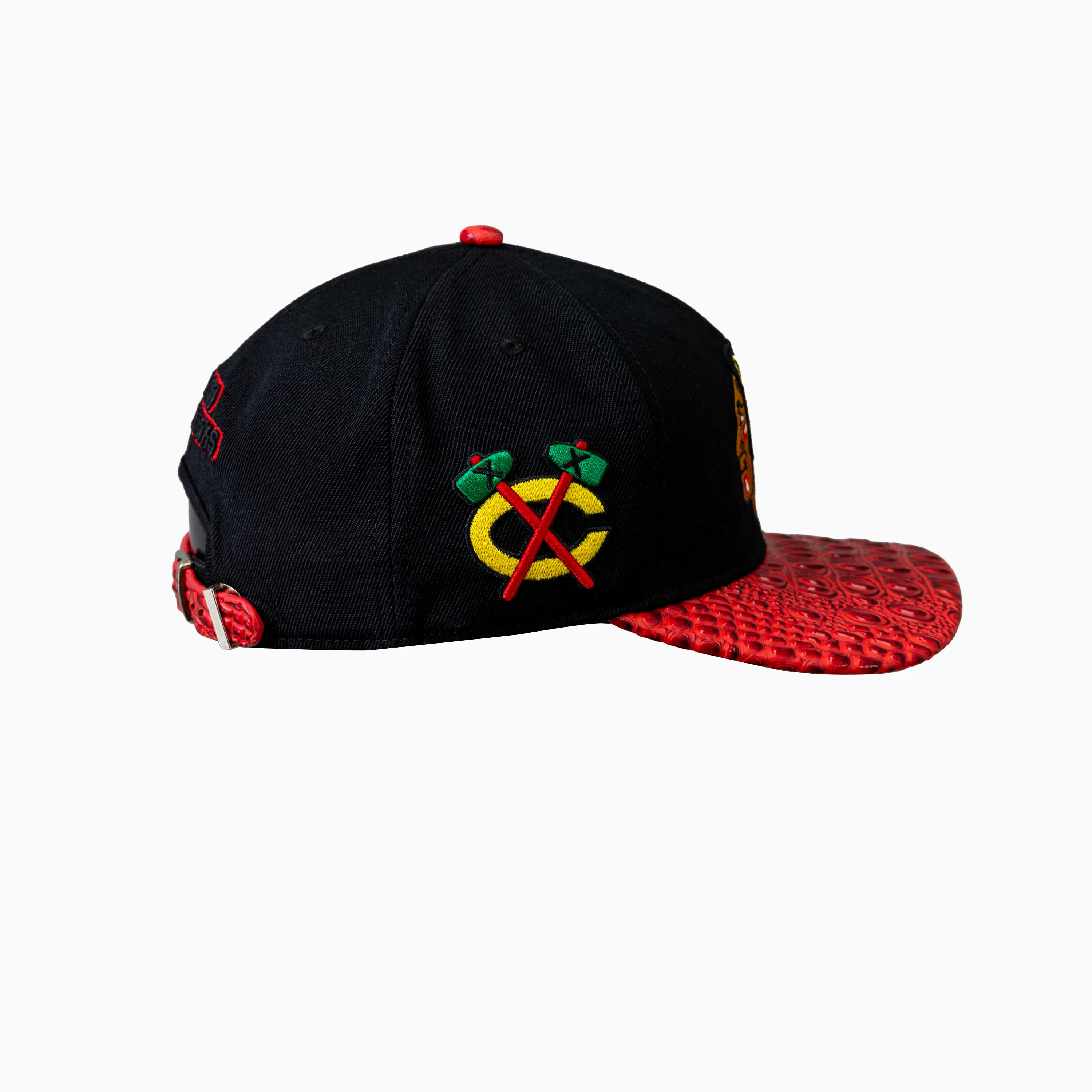 Chicago Blackhawks NHL Leather Visor Snapback Hat - Image 4